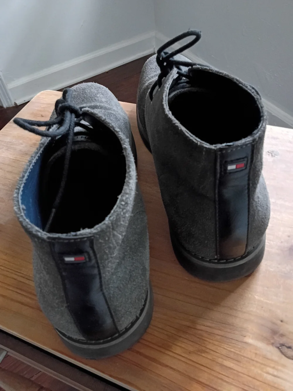Men's Gray Suede Tommy Hilfiger Boots